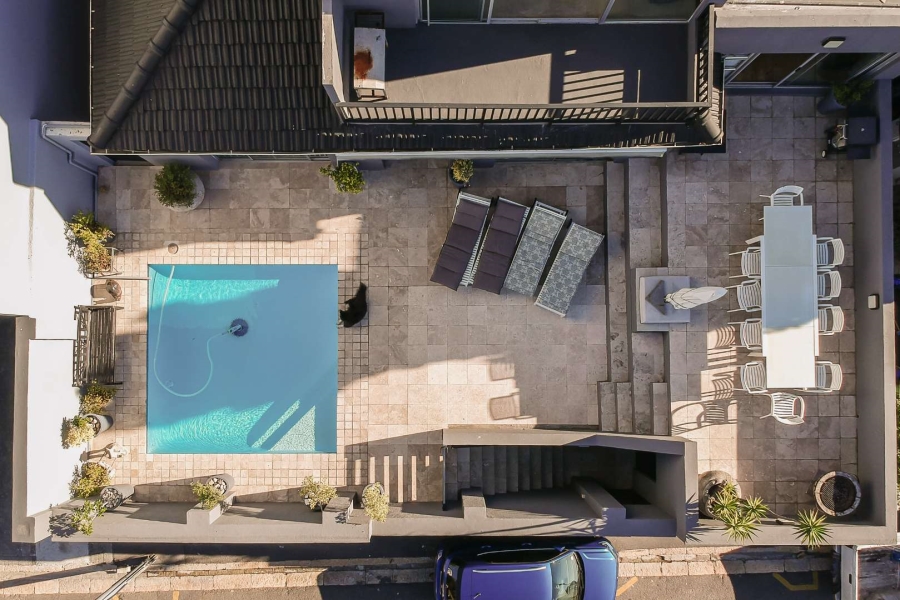 4 Bedroom Property for Sale in Fresnaye Western Cape